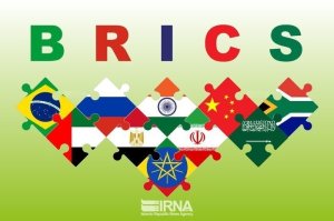 BRICS phản ứng trước tuyên bố áp thuế 100% của Tổng thống Trump