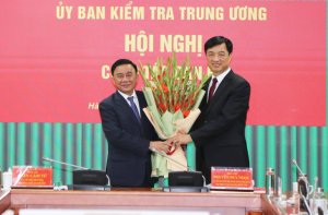 Ủy ban Kiểm tra Trung ương công bố các quyết định nhân sự và bầu 2 phó chủ nhiệm