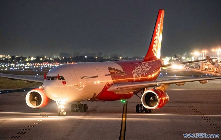 Khám phá những hình ảnh đầy cảm hứng trên chuyến bay đặc biệt của Vietjet tới Hoa Kỳ - Ảnh 2.