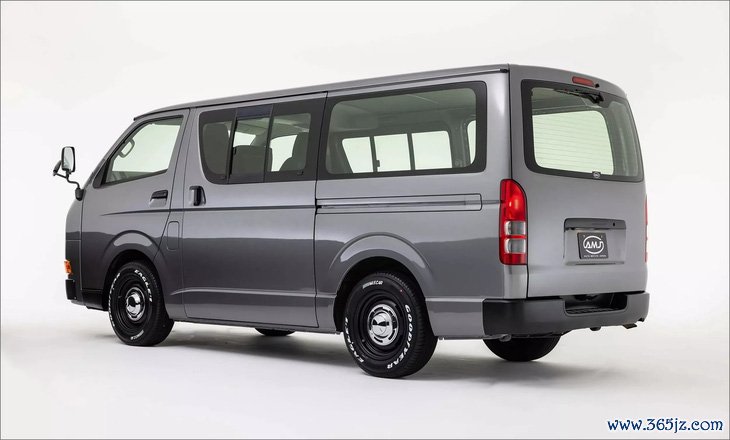 ‘Cá mập’ Toyota HiAce độ như xe Volkswagen: Dáng hoài cổ， phù hợp camping - Ảnh 9.