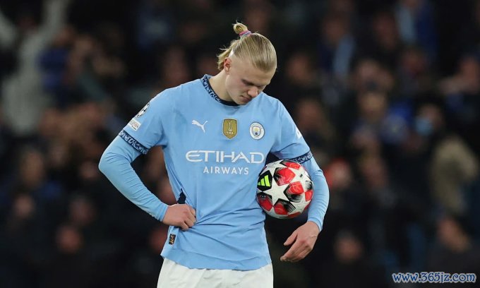 Tiền đạo Erling Haaland thất vọng sau khi Man City thủng lưới trước Club Brugge ở lượt cuối vòng bảng Champions League trên sân Etihad, thành phố Manchester, Anh tối 29/1/2025. Ảnh: Reuters