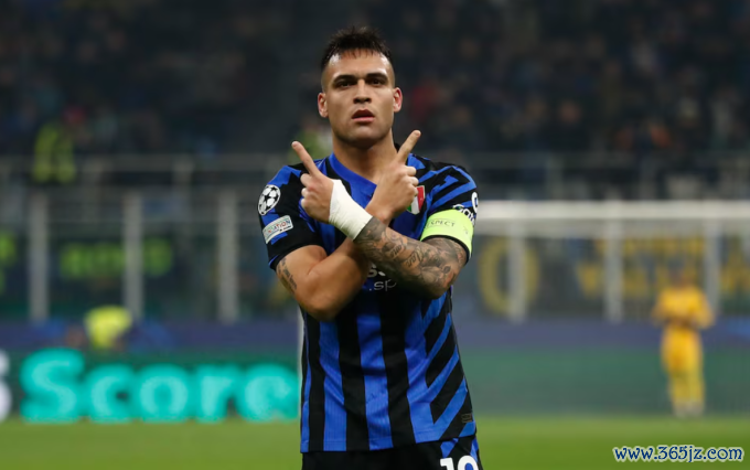 Lautaro Martinez lập hat-trick trong trận Inter thắng Monaco 3-0 trên sân Giuseppe Meazza， Milan， Italy. Ảnh: Reuters