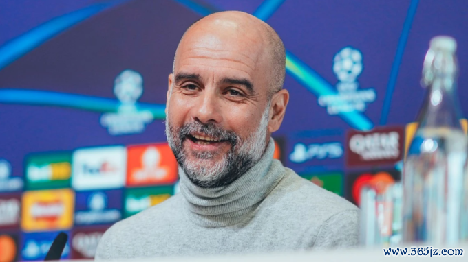 HLV Pep Guardiola trong buổi họp báo trước lượt cuối Champions League ngày 28/1. Ảnh: Man City